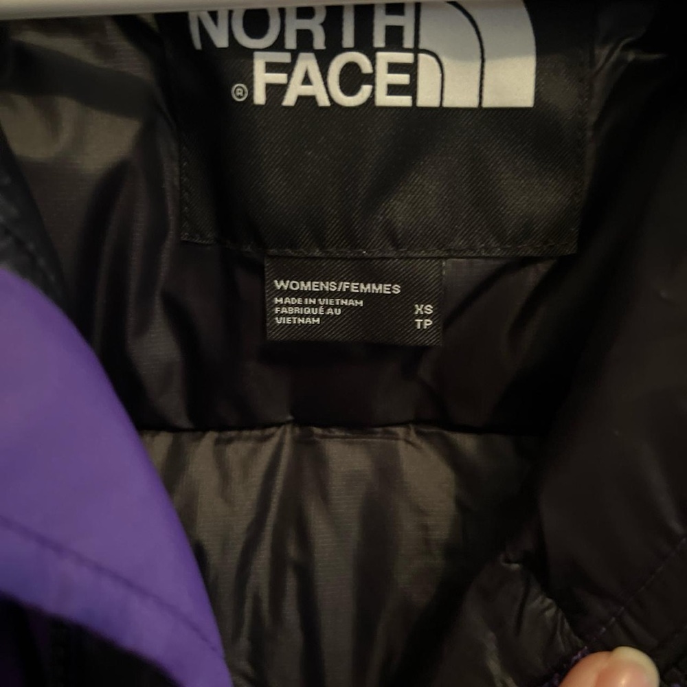 The North Face Cropped Purple Puffer Jacket XS - Picture 3 of 4